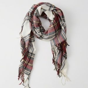NWT Abercrombie & Fitch Plaid Scarf